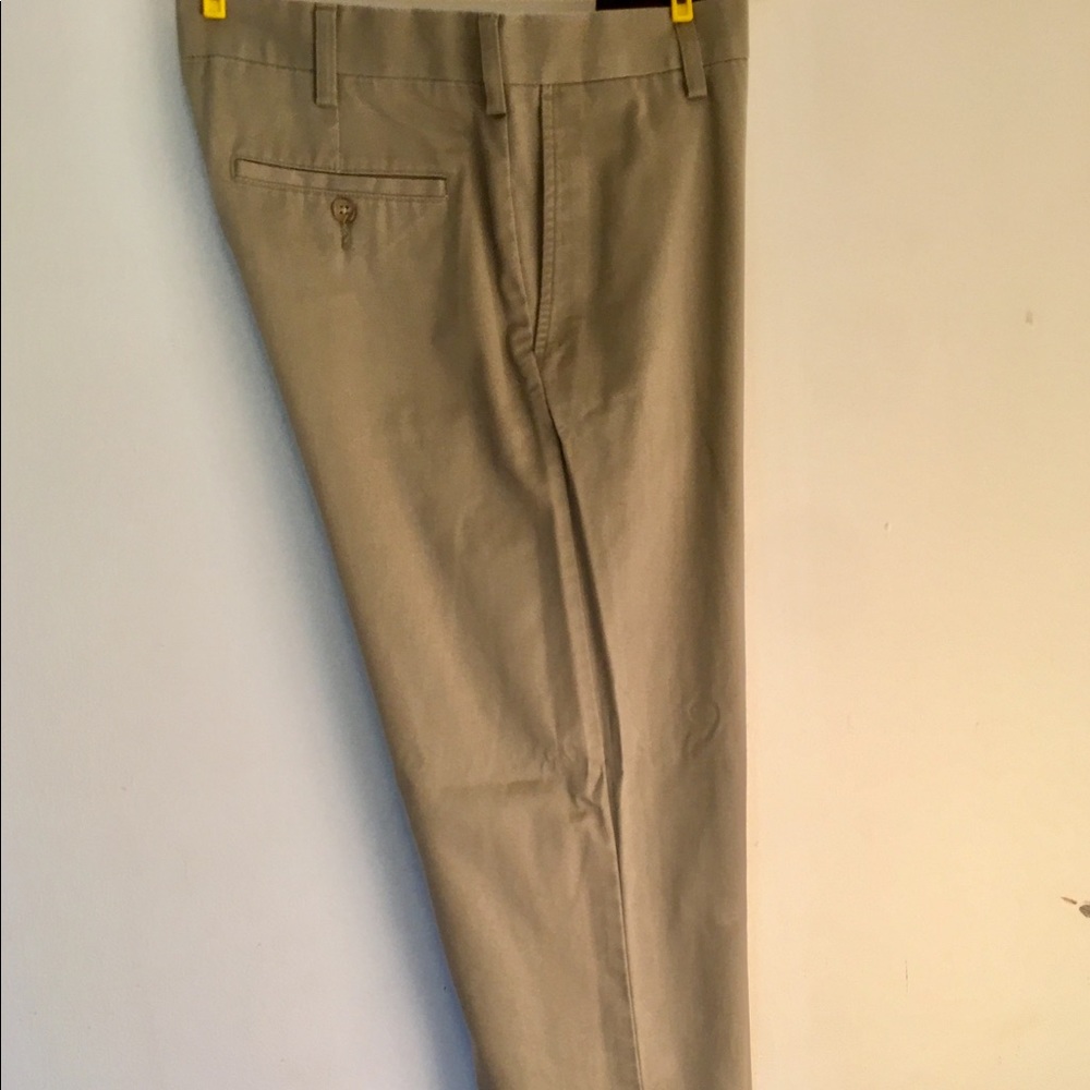 Croft & barrow- Khaki pant  32/32
